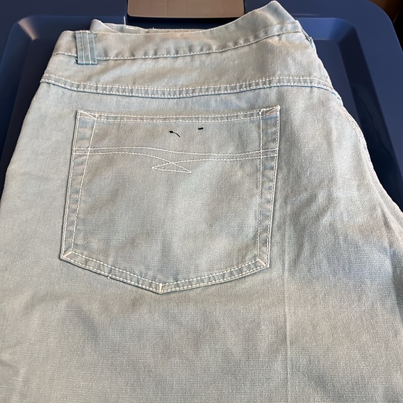 Light Blue Men's Shorts sz 46 - Picture 4 of 4